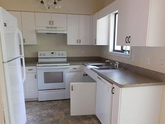 2nd image of 6420 NW 66th Ct