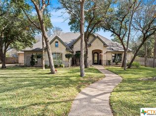 228 Green Park Dr, Belton, TX 76513