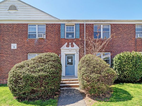 935 Broad St #49D