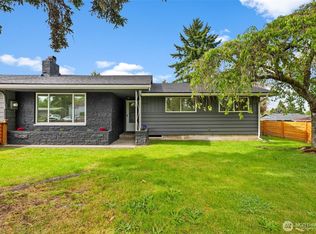 1401 S 84th St, Tacoma, WA