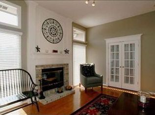 16321 Sahler St, Omaha, NE 68116