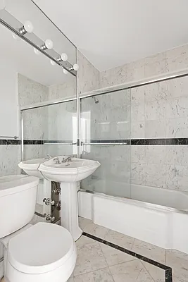 Rented by Compass | media 11