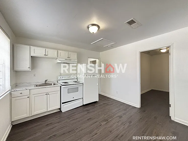 259 Maryland Ave #4 — Photo 4