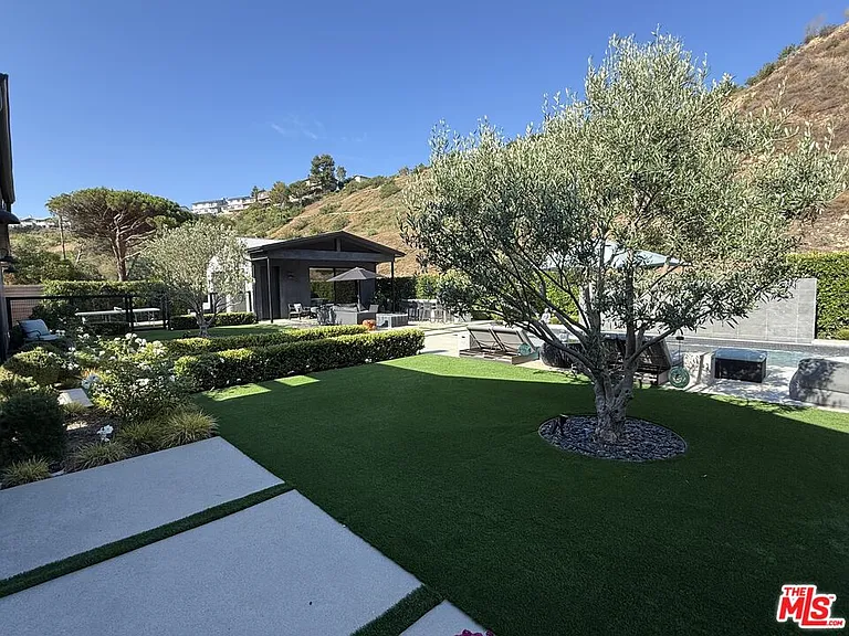 6025 Paseo Canyon Dr — Photo 19