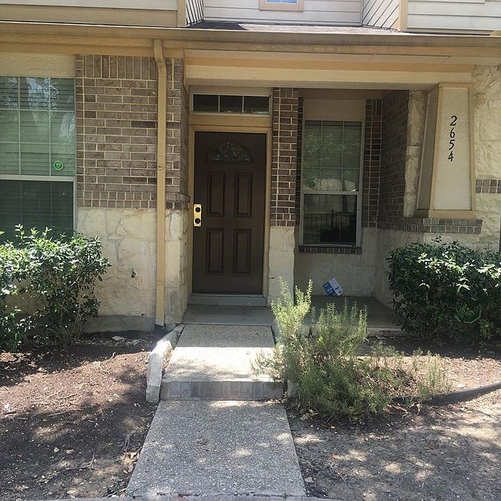 1st image of 2654 Grayson Way