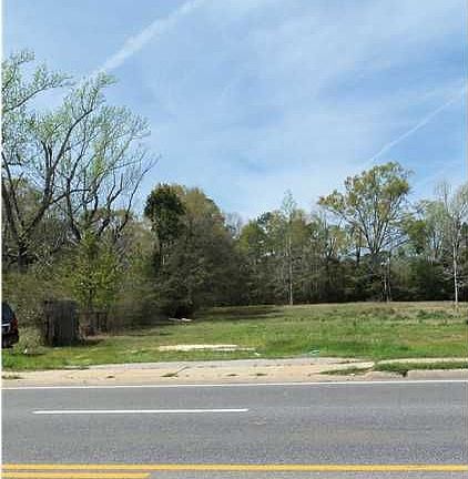 4th image of 3610 Dauphin Island Pkwy