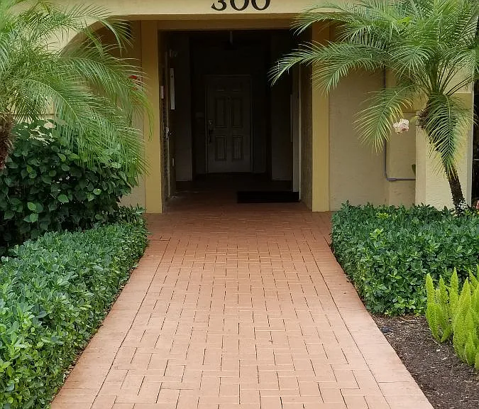 300 Uno Lago Dr #103 — Photo 1