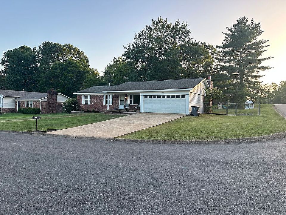 1st image of 200 Stonehenge Ct