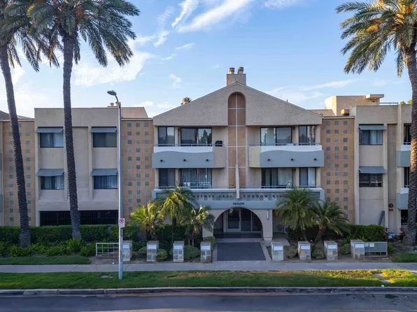 19009 Sherman Way Unit 22, Los Angeles, CA 91335