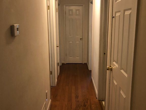 5th image of 1707 Country Park Way
