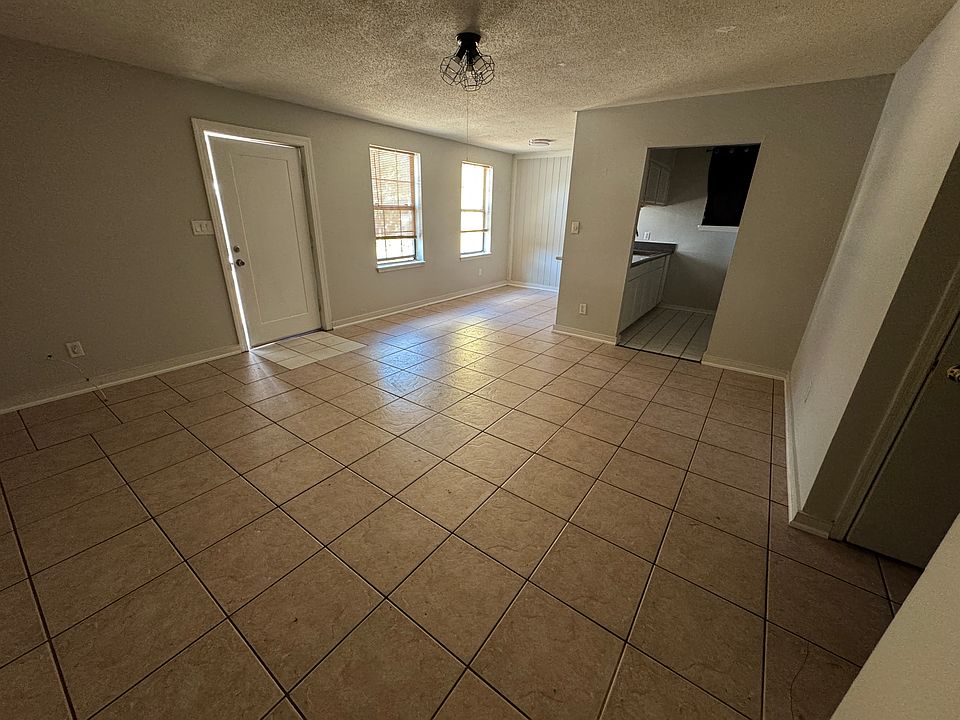 1st image of 1863 Nekoma Ct APT A