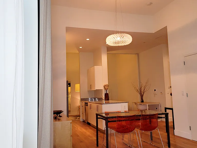 220 W 148th St #3B — Photo 6