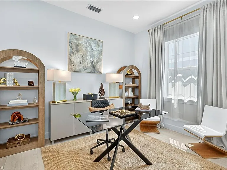 8877 Yucatan Ct — Photo 14