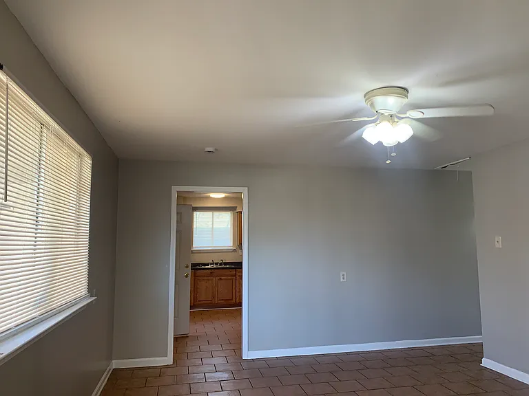 8710-12 Dinkins St #8712 — Photo 3