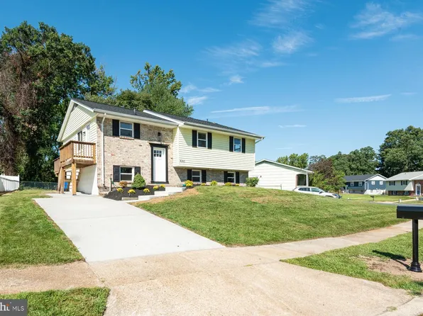 8265 Ahearn Dr, Millersville, MD 21108