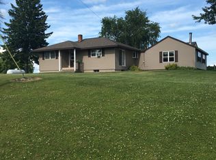 N8458 Kolpack Rd, Bowler, WI 54416
