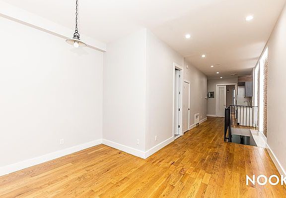5th image of 246 Stanhope St #1W