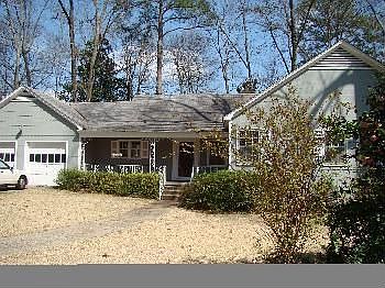 1st image of 21 Windsor Dr