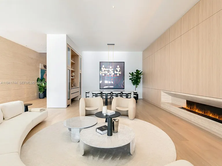 28 W Dilido Dr — Photo 5