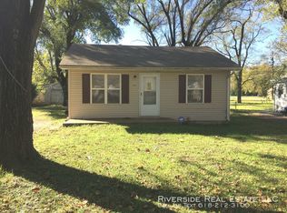 1606 Doris Ave, Cahokia, IL 62206