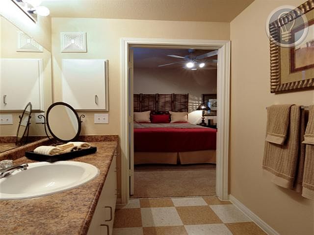 1st image of 2801 Live Oak St APT 4305