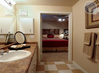 2801 Live Oak St APT 4305, Dallas, TX 75204