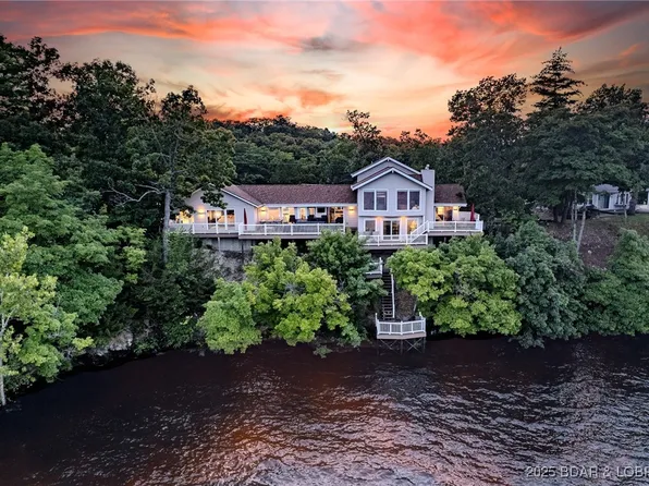 269 Cliff Dr, Sunrise Beach, MO 65079