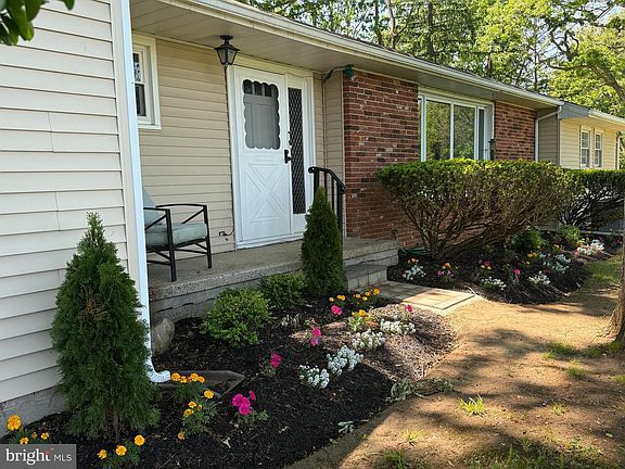 2nd image of 193 Burlington Path Rd