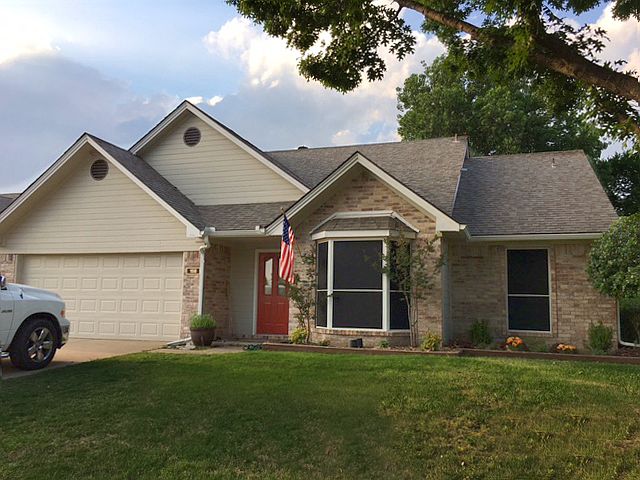 1st image of 158 Westwood Dr