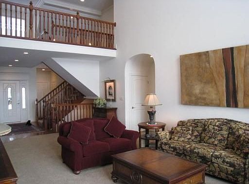 4th image of 9091 Sherwood Ct