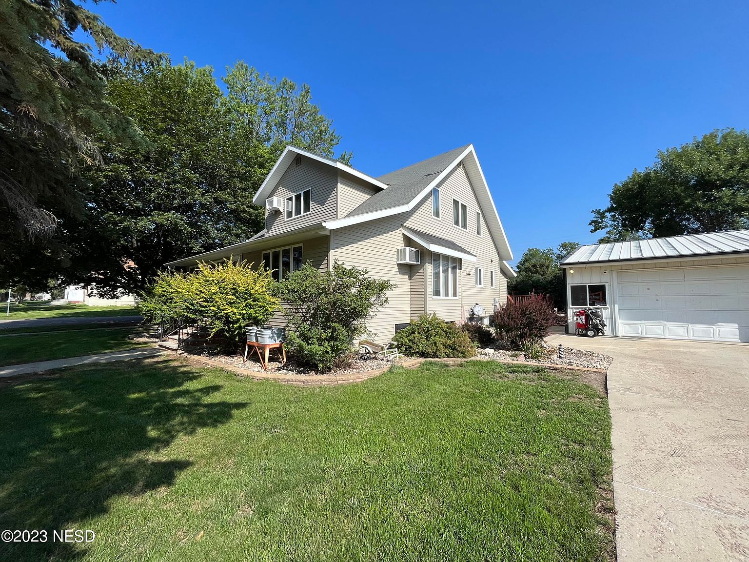 401 Redbird Ave, Hayti, SD 57241 MLS 563 Zillow