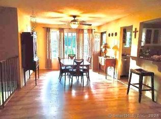 55 Thompson St APT 1B, East Haven, CT 06513