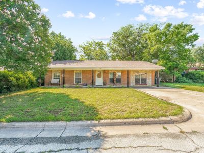 1724 W Doyle St, Granbury, TX, 76048