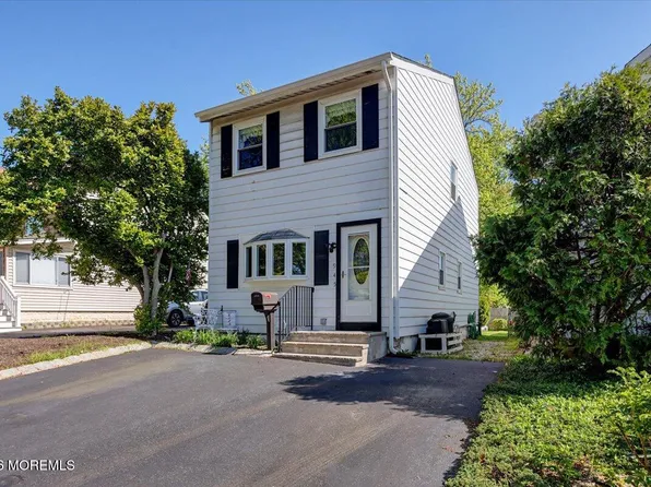 945 N Concourse, Keyport, NJ 07735