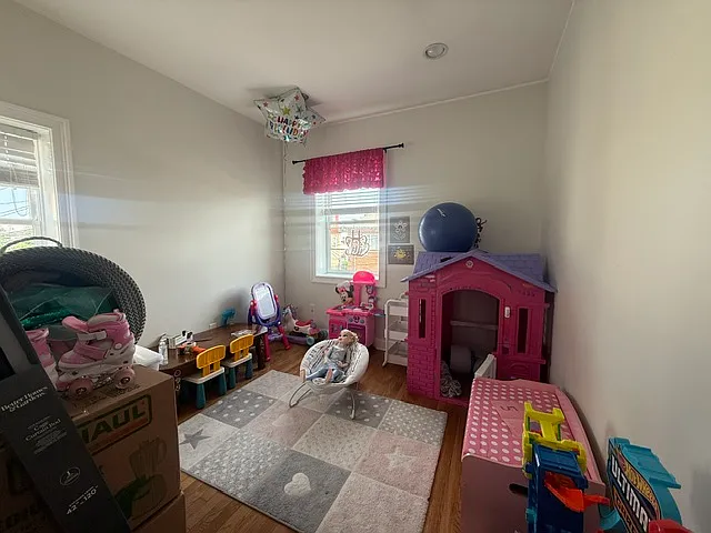 114 Division Ave #2 — Photo 10