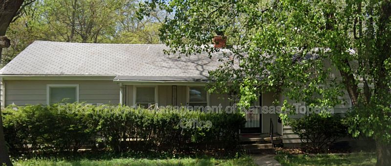 1st image of 2215 SE Kentucky Ave