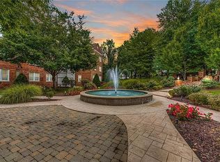 7739 Kingsbury Blvd UNIT 12, Saint Louis, MO 63105