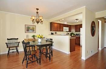 3rd image of 17914 23rd Ln NE #F203