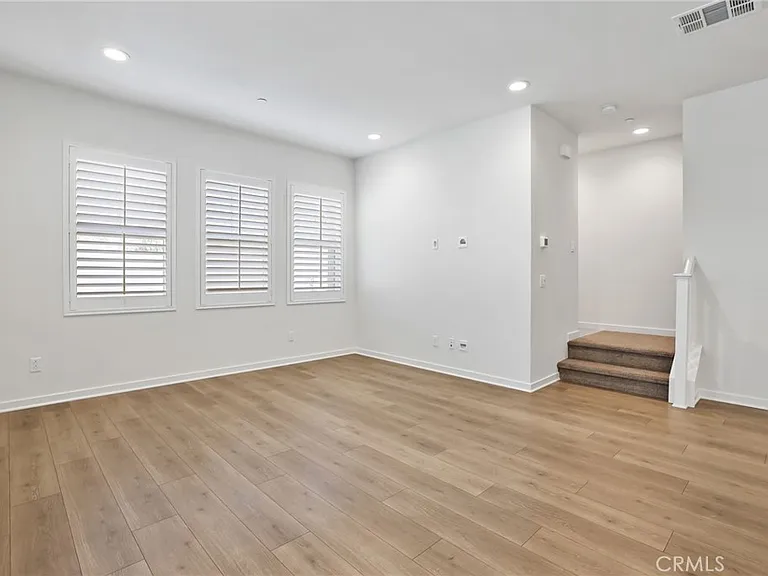 308 Limestone — Photo 13
