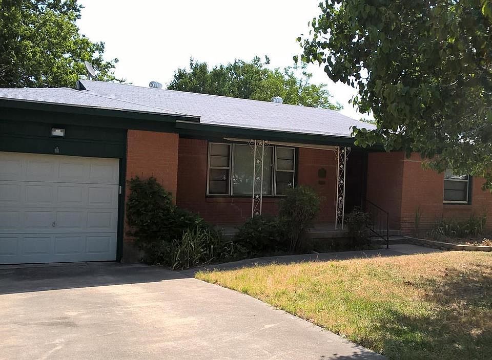 1st image of 513 Sandell Dr