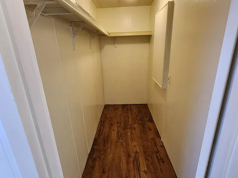 1412 S Nance St — Photo 17