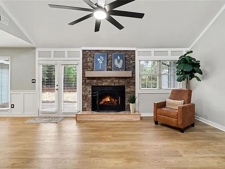 210 Fireside Way — Photo 6