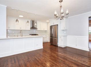 11136 75th Rd, Flushing, NY 11375