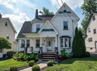 624 Galvin Ave, Roselle, NJ 07203