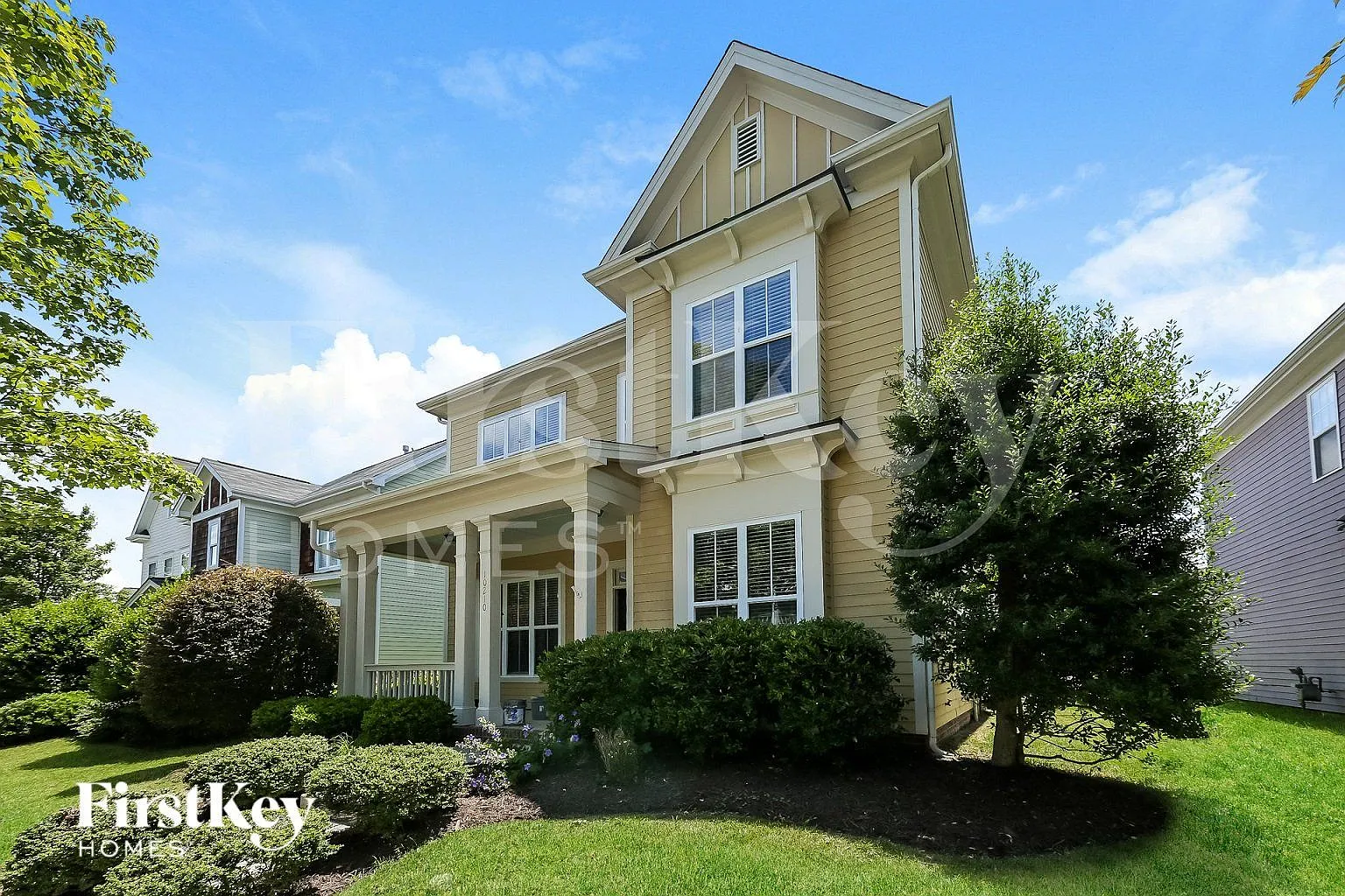 3 bed, 2.5 bath, 2126 sqft, $2,430 — Photo 2