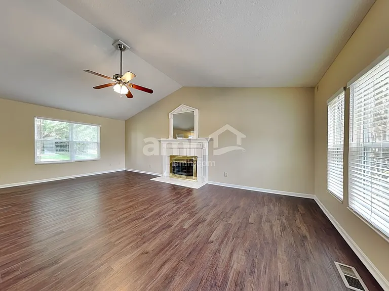 4857 Rialto Ridge Dr — Photo 8