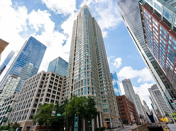 345 N La Salle Dr, Chicago, IL