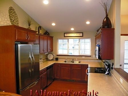 Kitchen/Stainless Steel Appliances