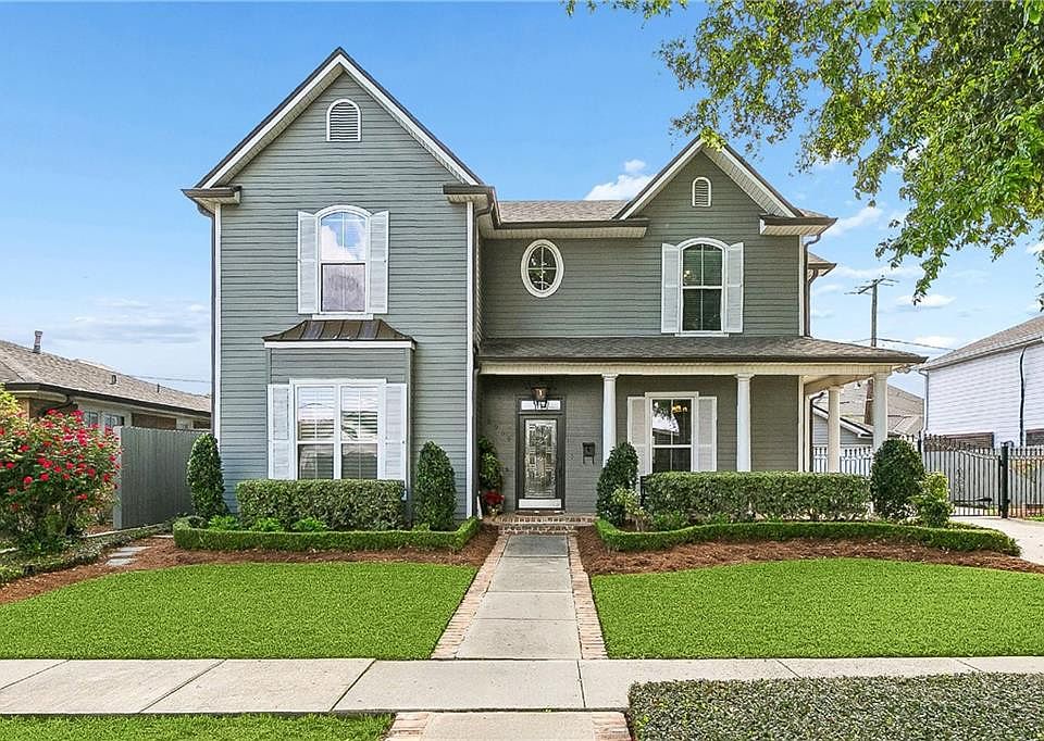 1st image of 2909 Ridgeway Dr