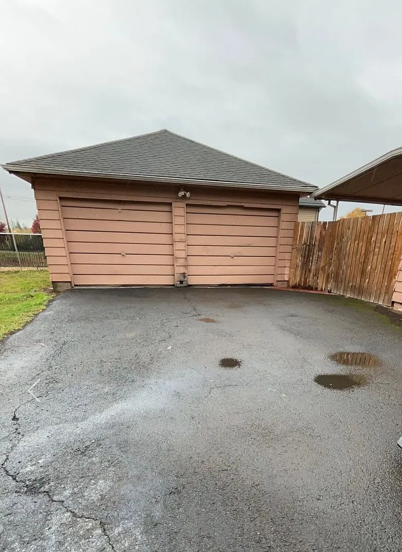 Cute 3 bedroom home — Photo 3